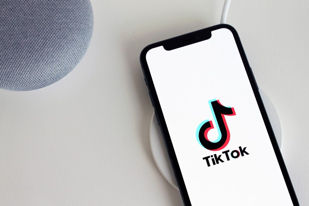 TikTokのシャドウバンとは